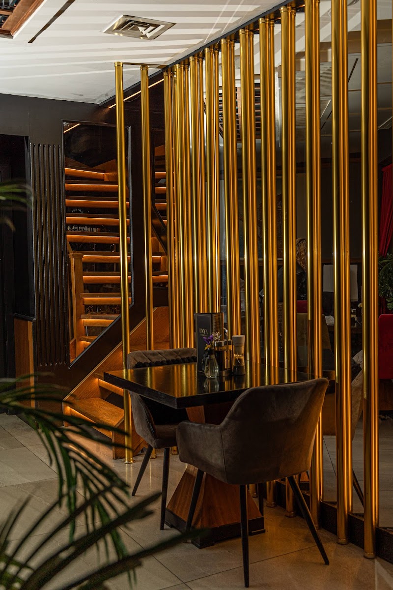 Onyx Restaurant & Bar